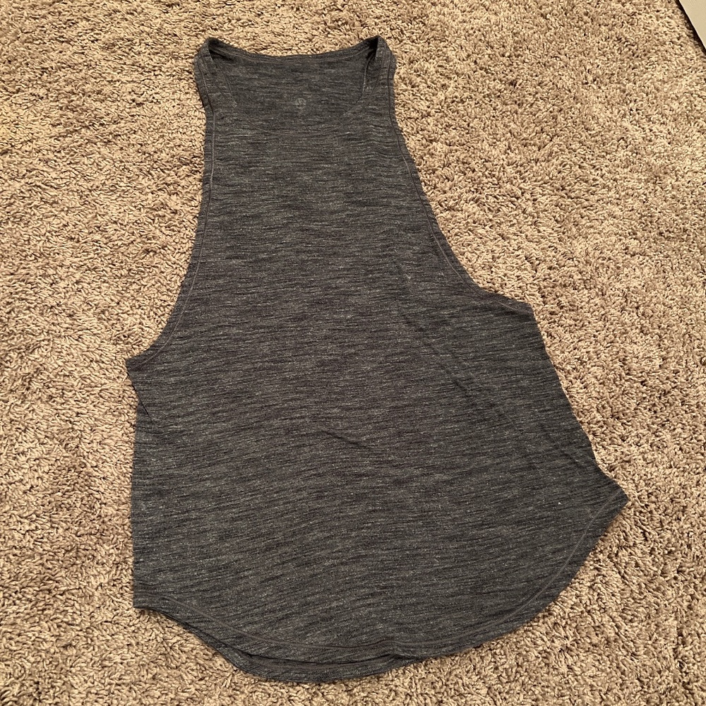 Lululemon gray tank size 4